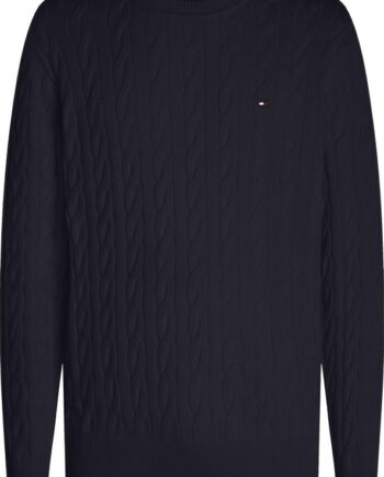 Classic Cable Crew Neck