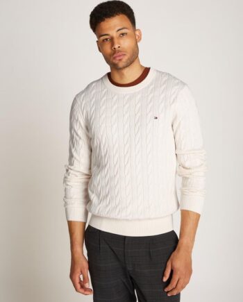 Classic Cable Crew Neck