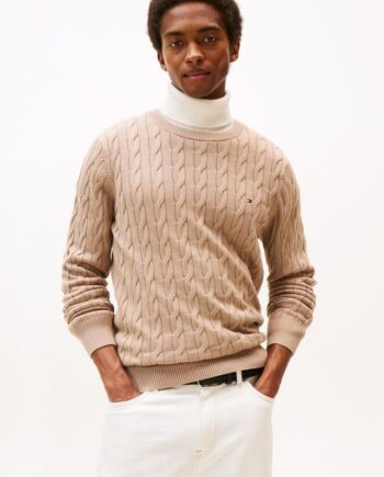 Classic Cable Crew Neck