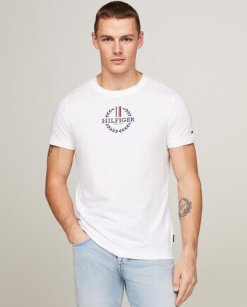 Global Stripe Wreath Tee