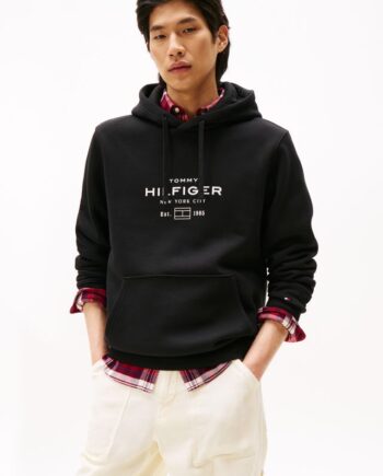 Oval Graphic Hoodie