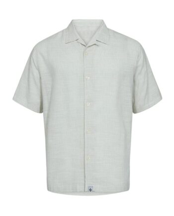 Resort Shirt     Modern Fit