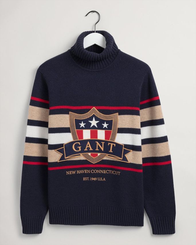 D1  Gant Banner Shield Turtleneck